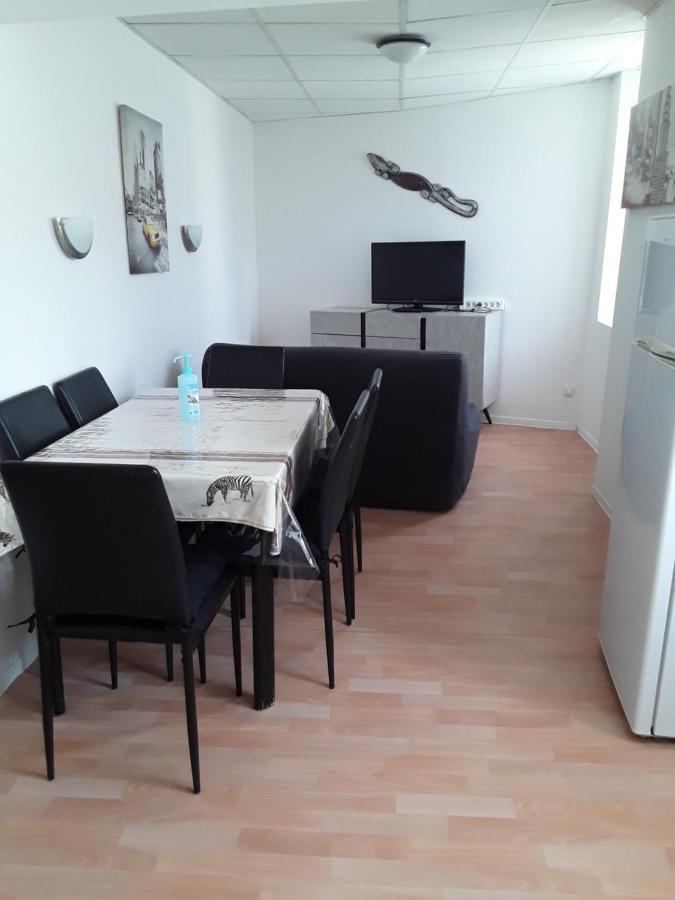 O'Paille En Queue De Lajade Appartement F3 Saint-Chinian Buitenkant foto